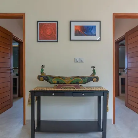 Villa Mata Hari Panji Exterior photo