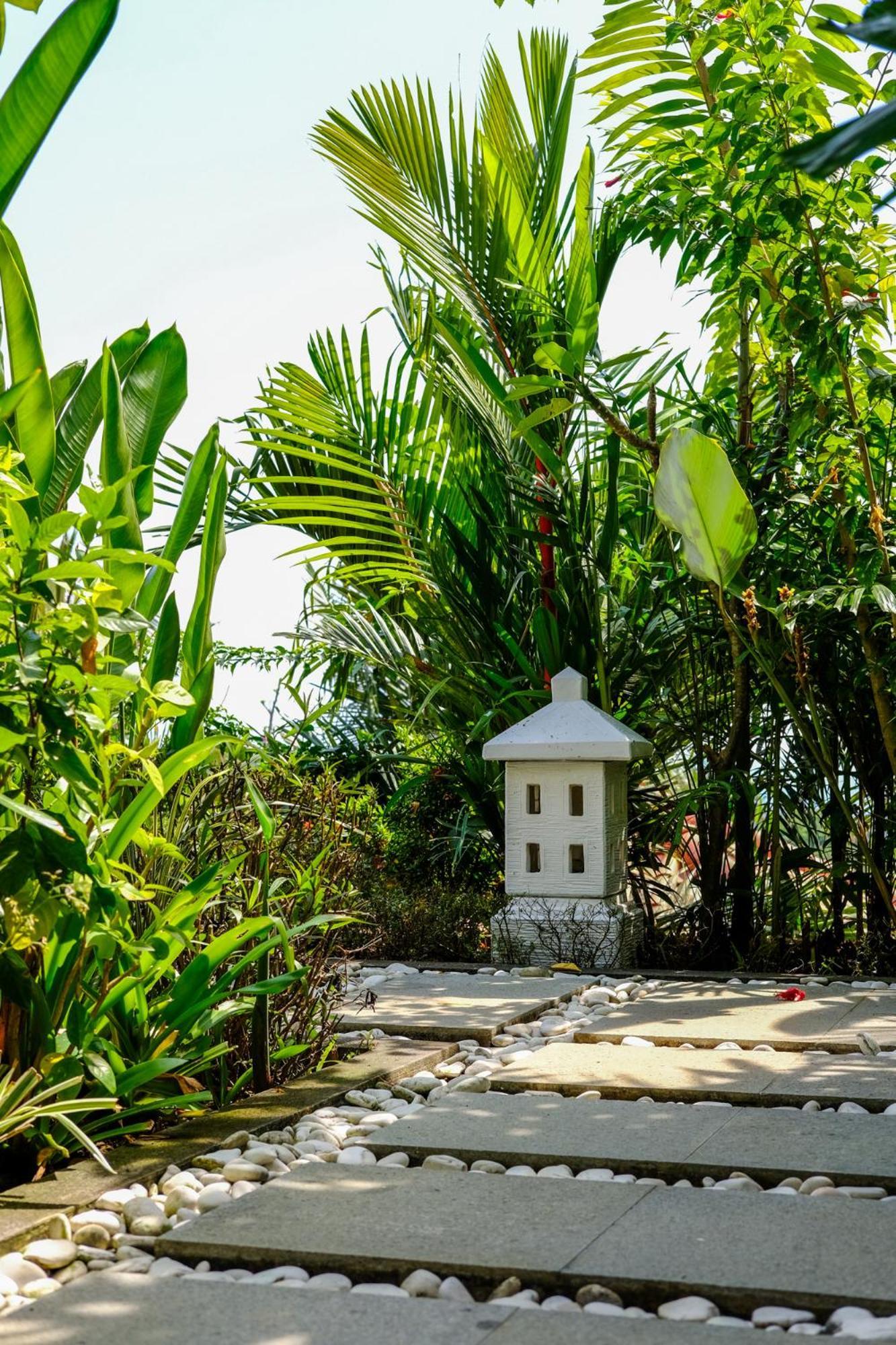 Mata Hari Homestay Panji