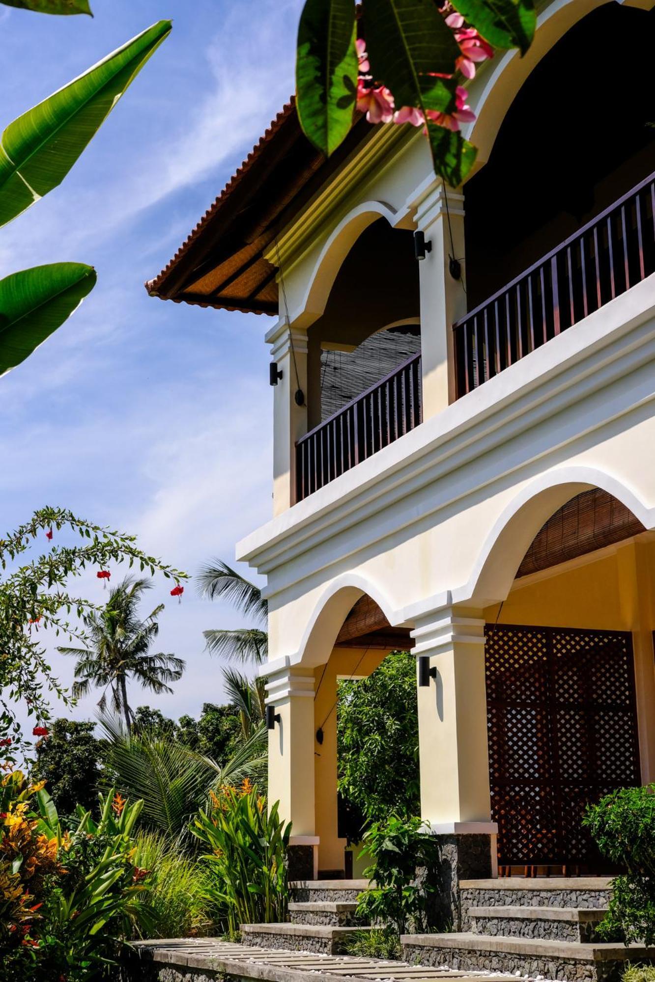 Mata Hari Homestay